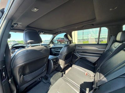 2023 Jeep Grand Cherokee L Overland
