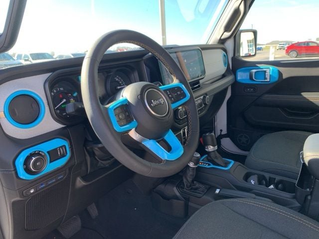 2024 Jeep Wrangler Sahara 4xe