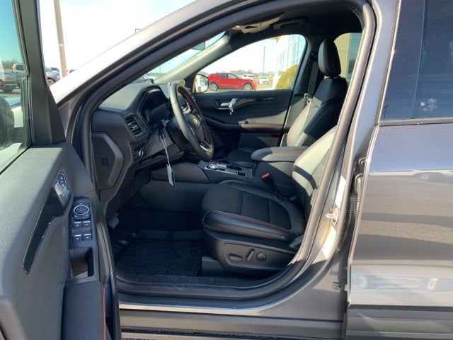 2025 Ford Escape Plug-In Hybrid Base