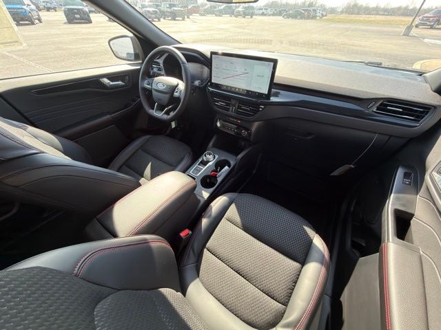 2026 Ford Escape Hybrid ST-Line Select