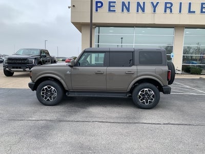 2025 Ford Bronco Outer Banks
