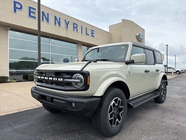2026 Ford Bronco Outer Banks INTRANSIT