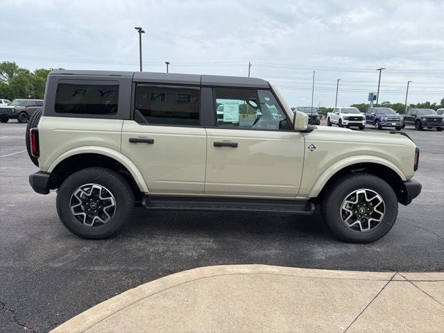 2026 Ford Bronco Outer Banks INTRANSIT