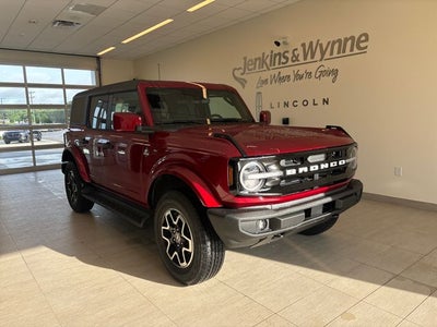 2026 Ford Bronco Outer Banks