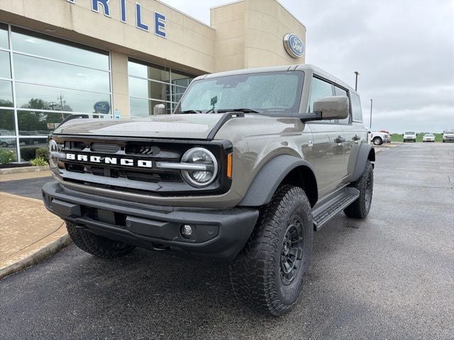 2026 Ford Bronco Outer Banks 4x4's photo