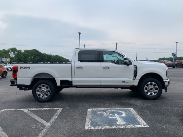 2025 Ford F-350SD Lariat