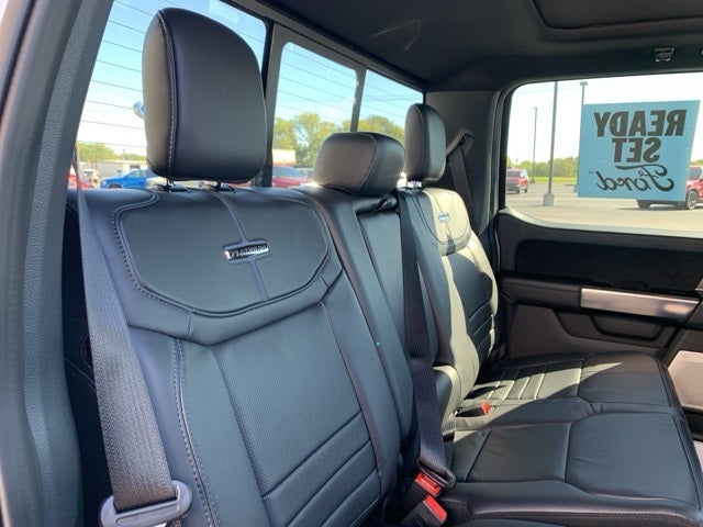 2025 Ford F-150 Platinum