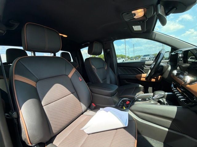 2023 GMC Canyon AT4