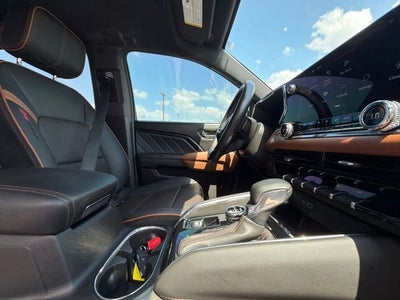 2023 GMC Canyon AT4