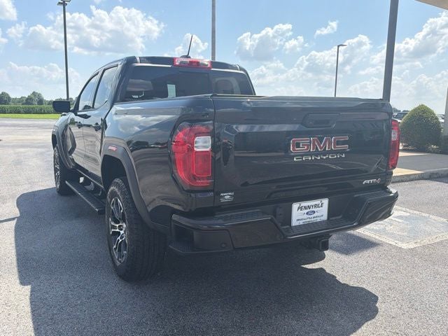 2023 GMC Canyon AT4