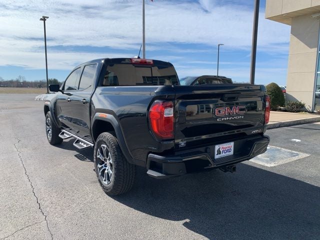 2023 GMC Canyon AT4