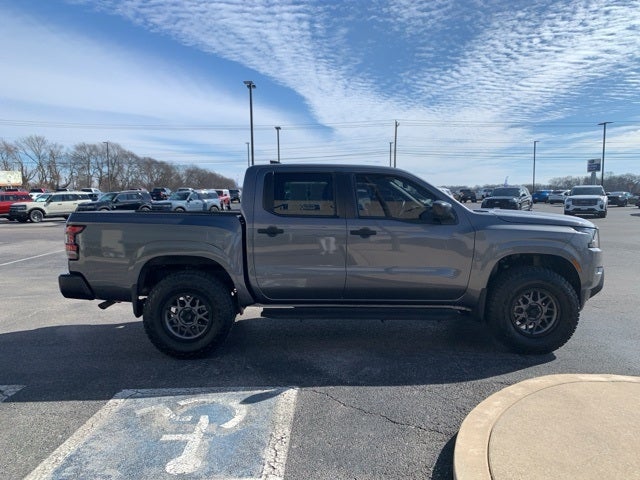 2022 Nissan Frontier S