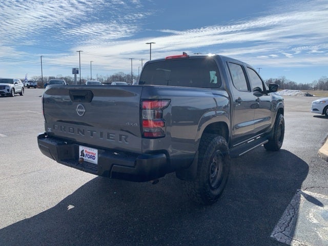 2022 Nissan Frontier S