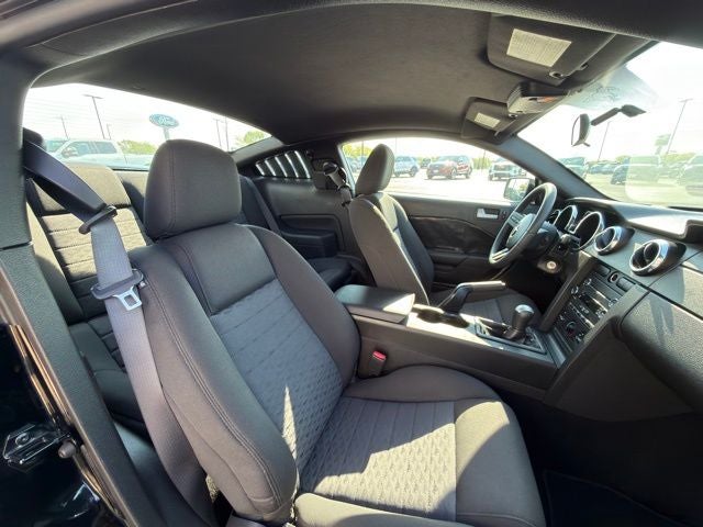 2009 Ford Mustang Base