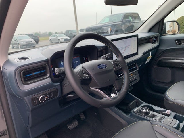 2026 Ford Maverick Lobo Standard