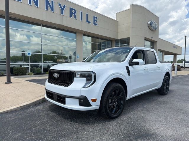 2025 Ford Maverick Lobo Standard