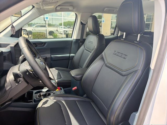2025 Ford Maverick Lobo Standard
