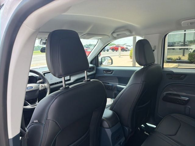2025 Ford Maverick Lobo Standard