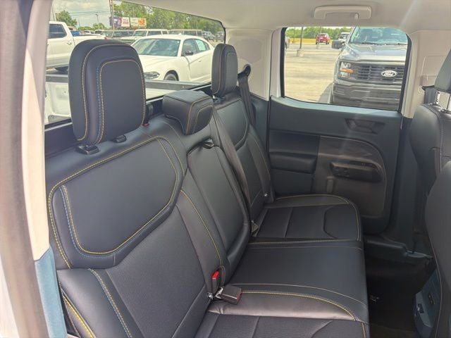 2025 Ford Maverick Lobo Standard