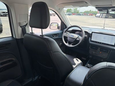2025 Ford Maverick Lobo Standard