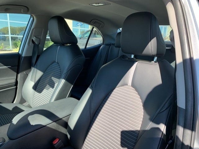 2022 Toyota Camry Base