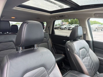 2022 Nissan Pathfinder Platinum
