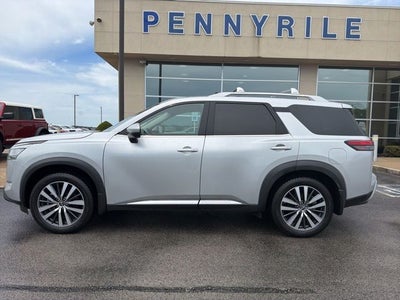 2022 Nissan Pathfinder Platinum