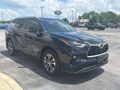 2024 Toyota Highlander XLE