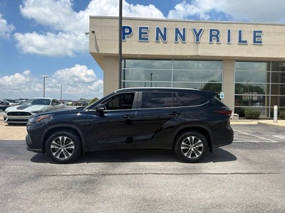 2024 Toyota Highlander XLE