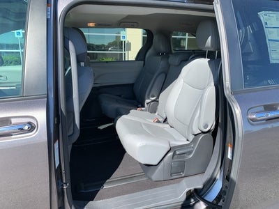 2023 Toyota Sienna XLE