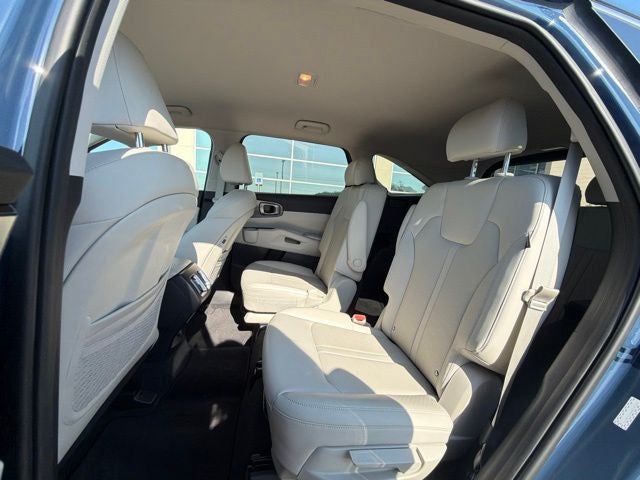 2024 Kia Sorento EX