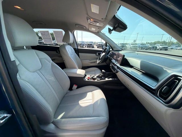 2024 Kia Sorento EX