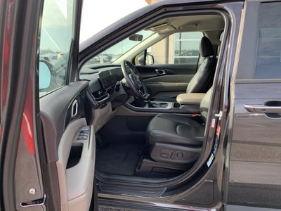 2025 Kia Carnival LXS