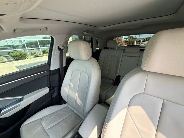 2020 Audi Q3 Premium quattro
