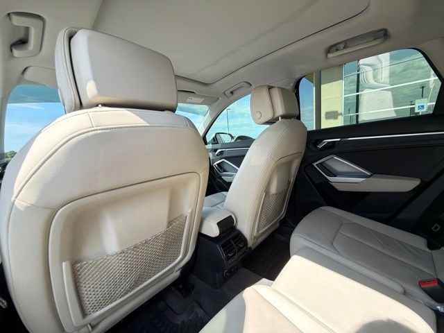 2020 Audi Q3 Premium quattro