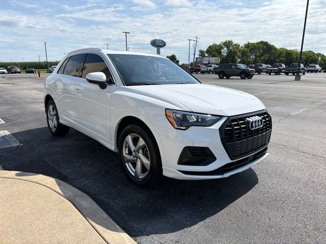2020 Audi Q3 Premium quattro