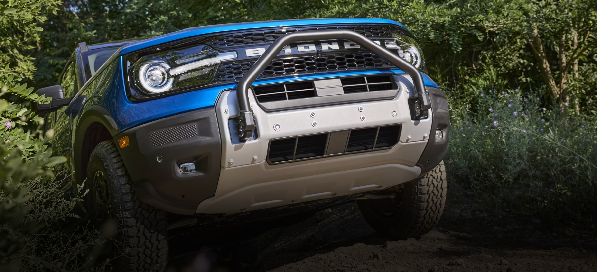 2025 ford bronco going up a steep hill