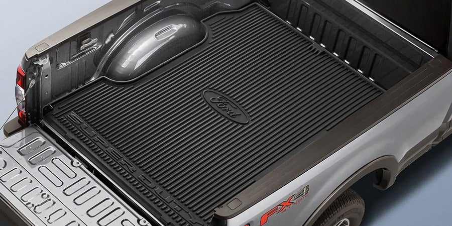 Ford F-150 truck bed tray detail
